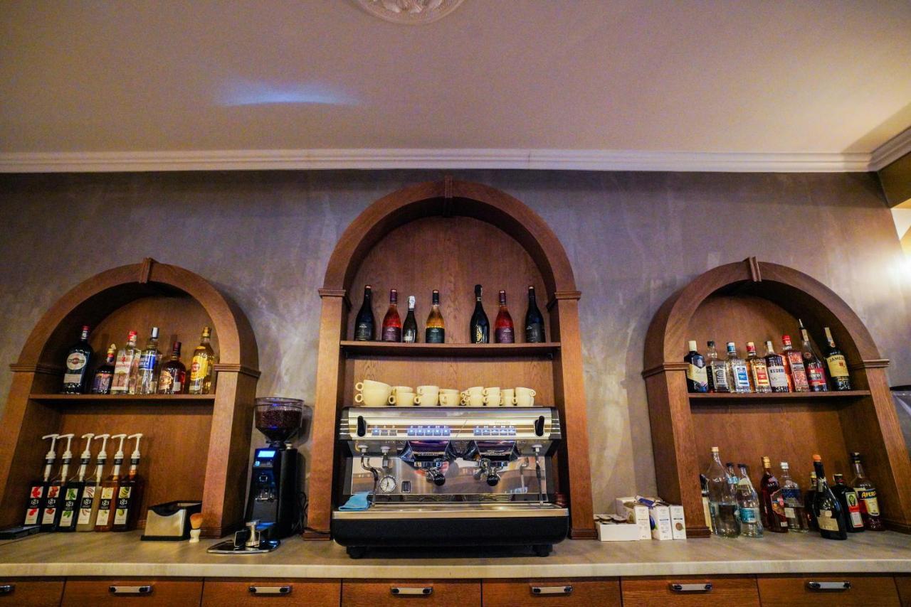 Hotel Yara Vişeu de Sus Extérieur photo