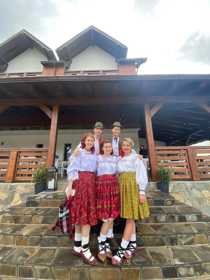 Hotel Yara Vişeu de Sus Extérieur photo
