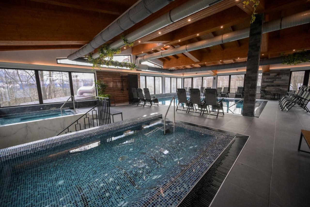 Hotel Yara Vişeu de Sus Extérieur photo