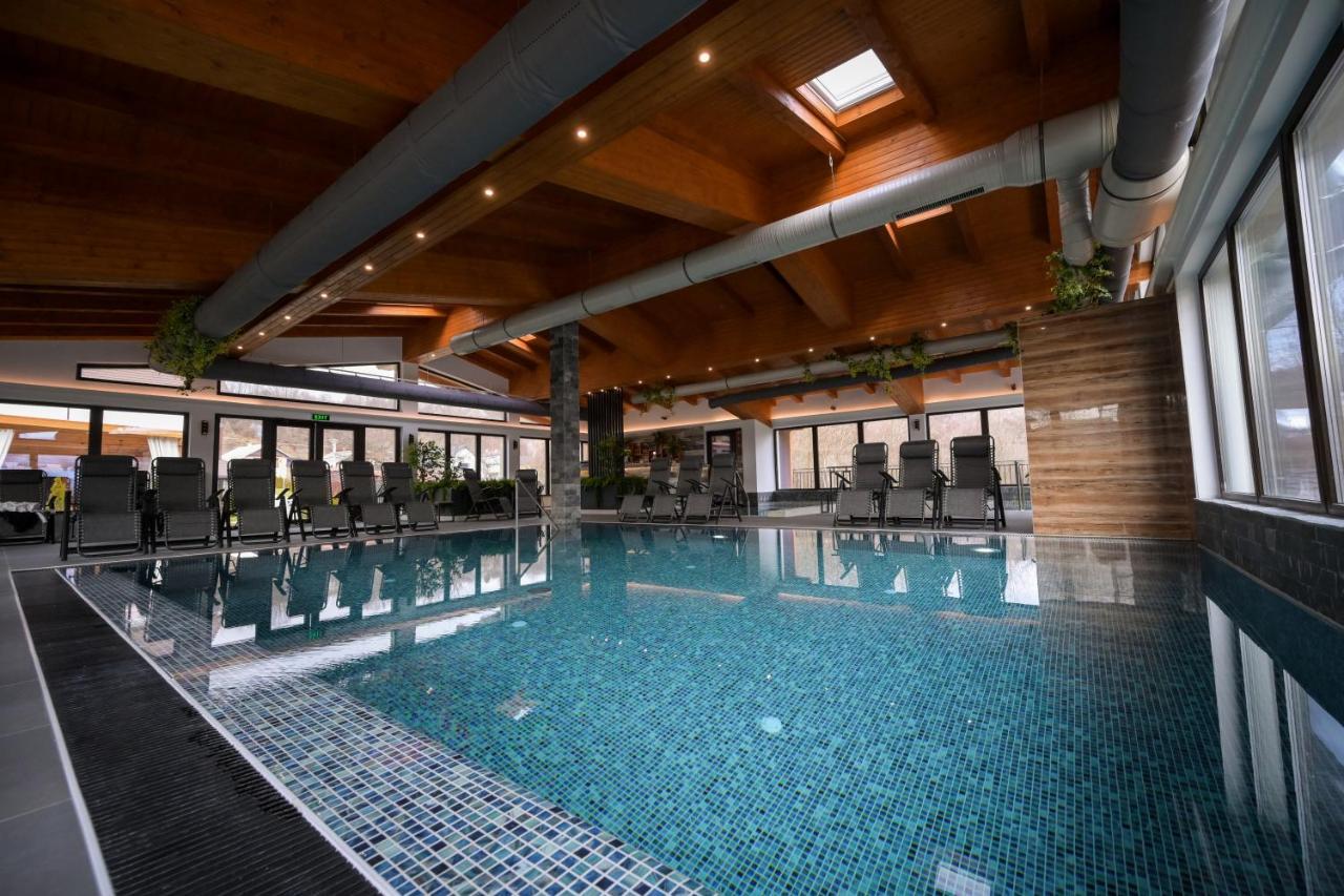 Hotel Yara Vişeu de Sus Extérieur photo