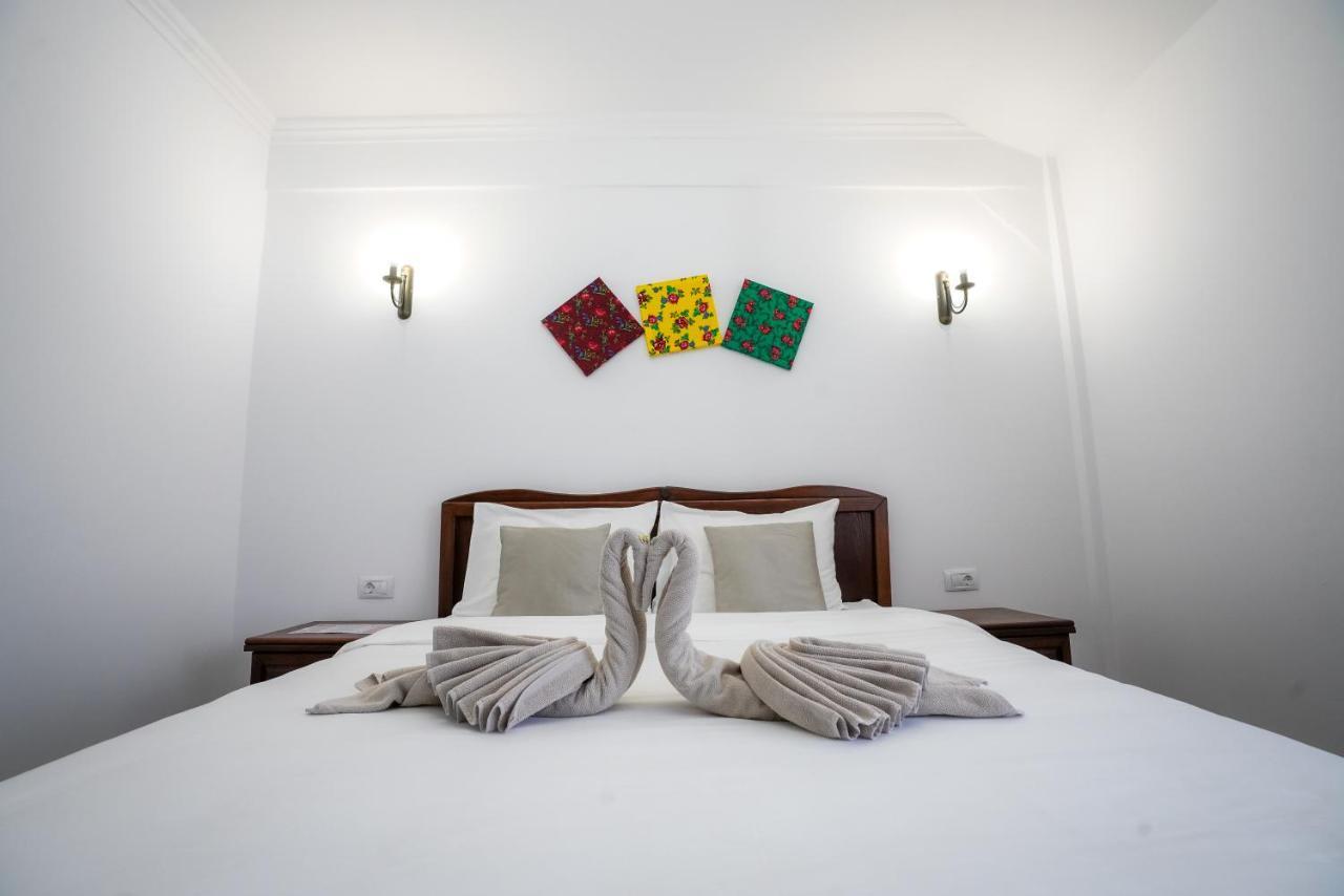 Hotel Yara Vişeu de Sus Extérieur photo
