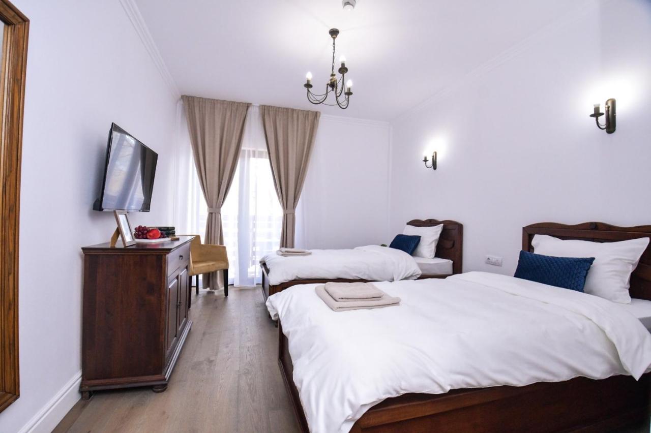 Hotel Yara Vişeu de Sus Extérieur photo